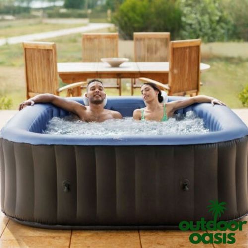 MSpa-Tekapo-6-Person-Hot-Tub-C-TE062-Front-Side-View-with-Couple-Inside